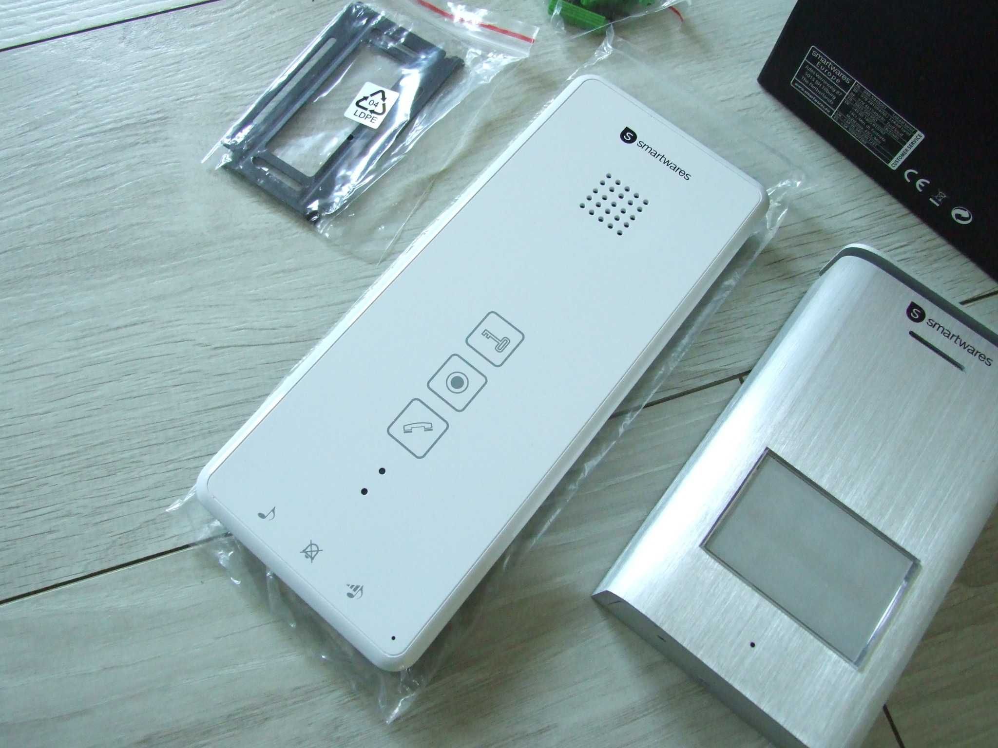 Domofon Smartwares DIC-21112 biały 1 mieszkanie (1)