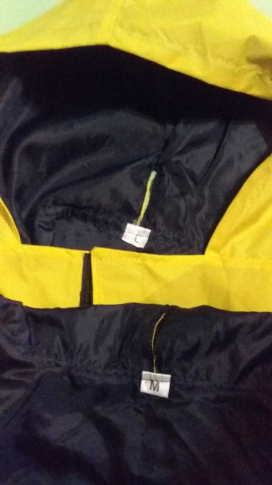 Дождевик для собак производства Германии размер М и L