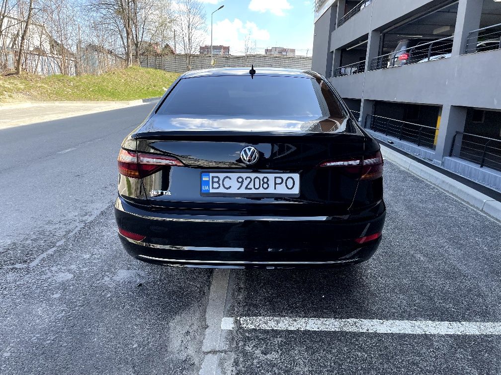 Volkswagen jetta 2019