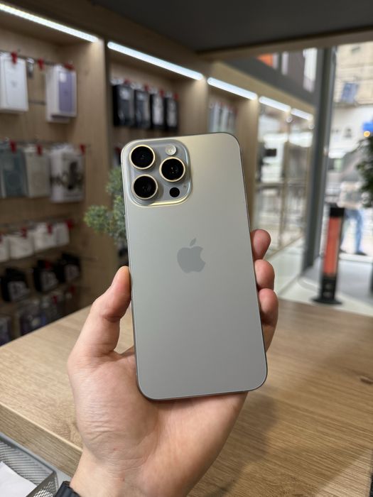 Б/у iPhone 15 Pro Max 256Gb Natural