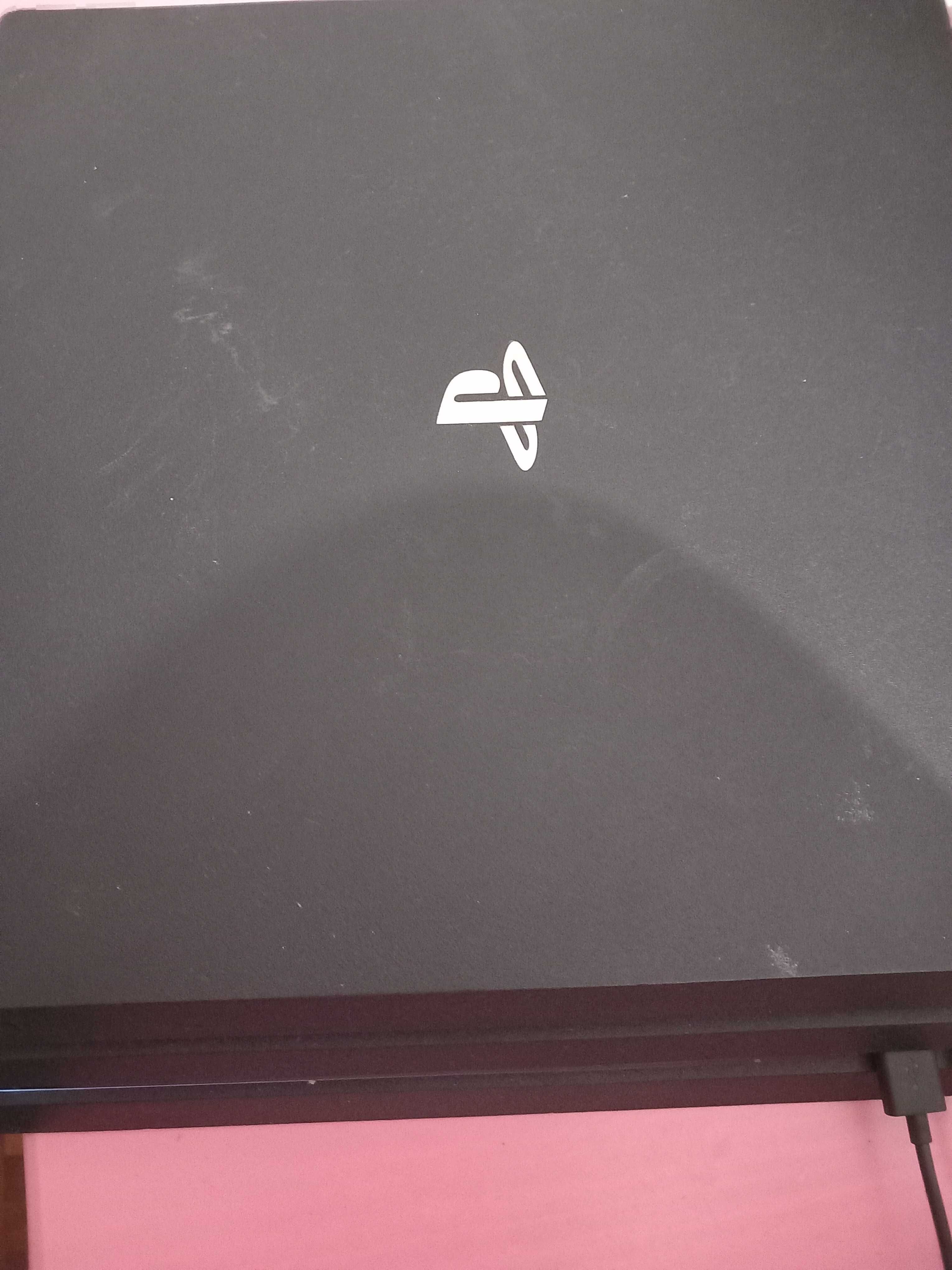 Ps4 pro 1tb preta