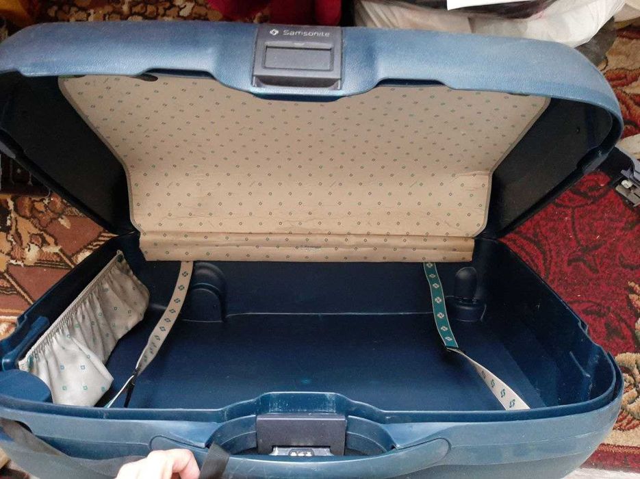 Велика валіза Samsonite