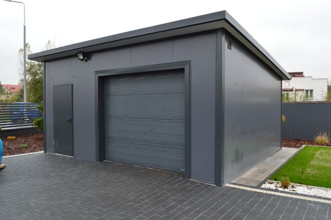 Hala stalowa garaż ocieplany magazyn konstrukcja płyta warstwowa dach