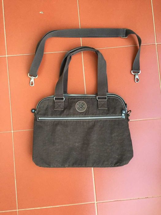 Carteira senhora --- KIPLING -- Castanha escura