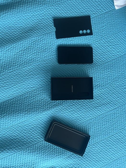 Samsung S23 modelo base *como novo*