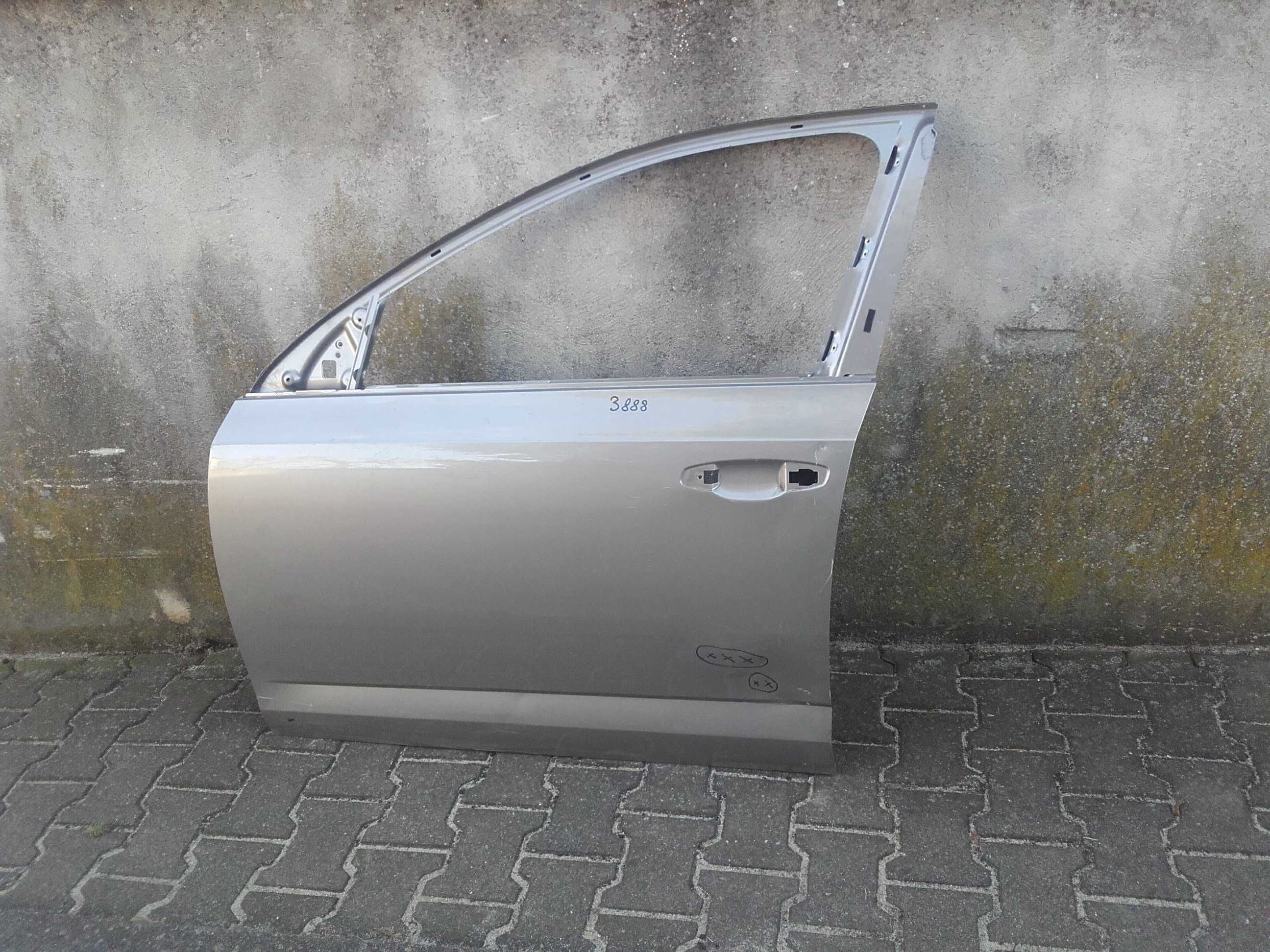 drzwi przód lewe Skoda Octavia 3 III 2013-> nr3888