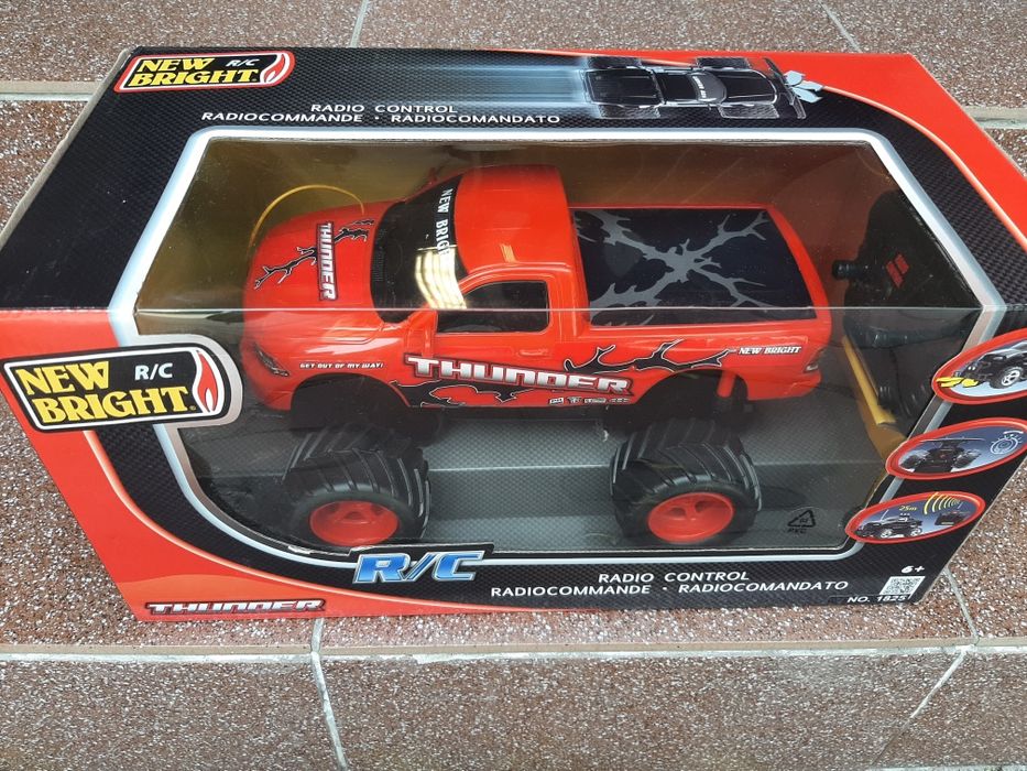 Auto RC zdalnie sterowane New Bright monster truck