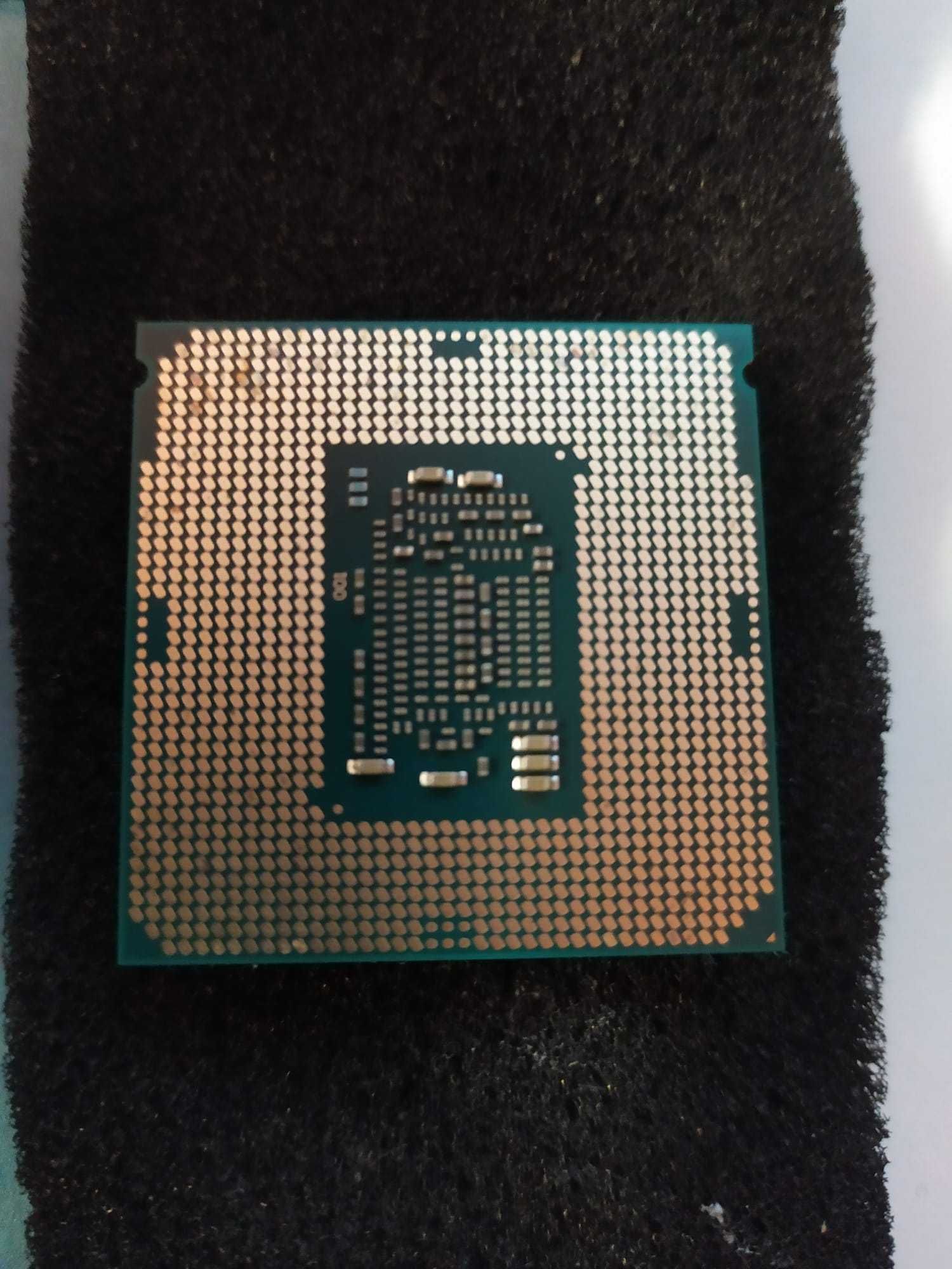 Processador Intel i3 8100