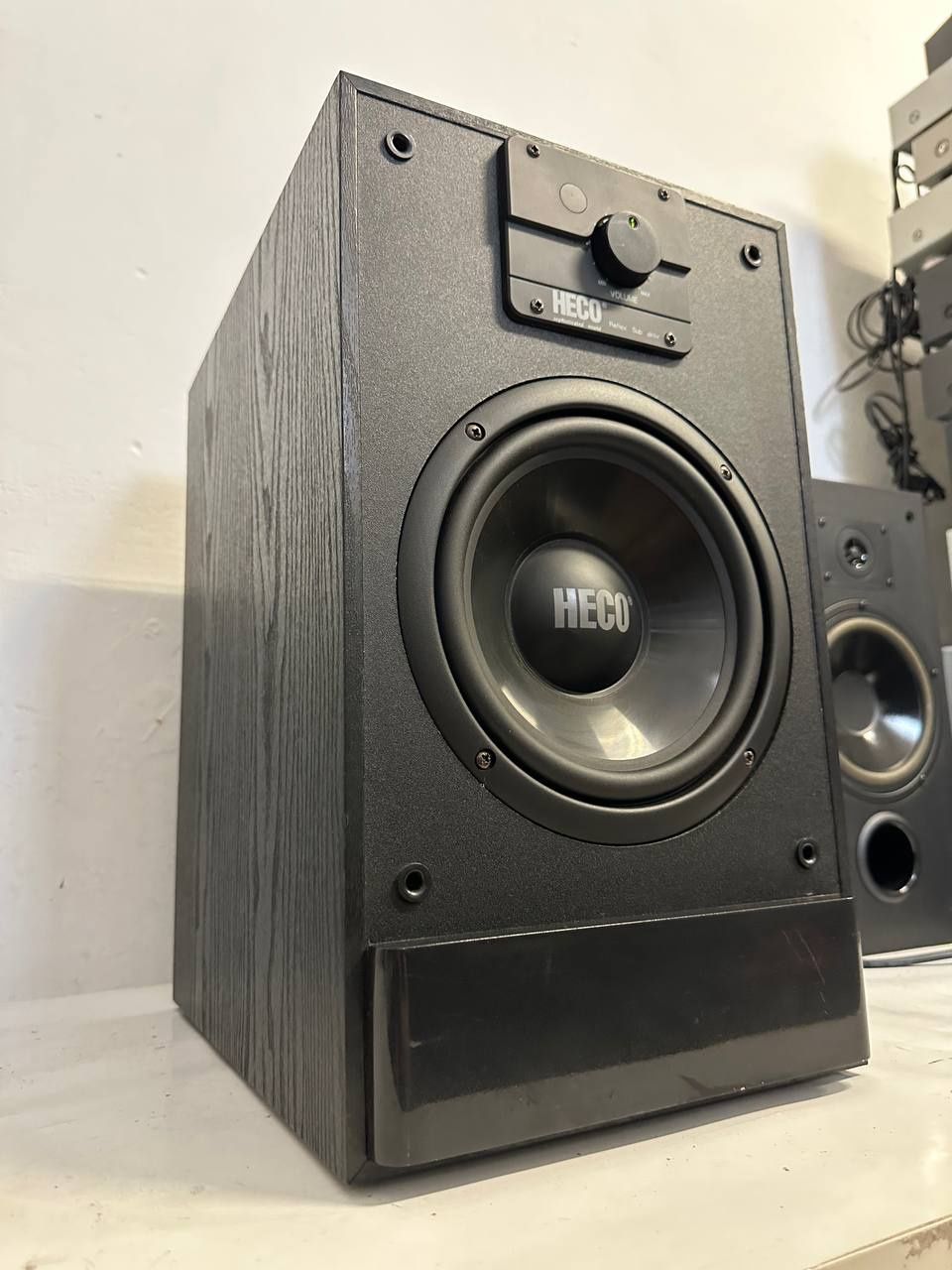 120 W ! Subwoofer aktywny HECO 12210
