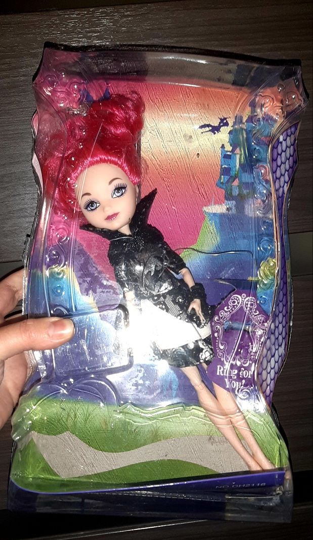 Распродажа куколок Monster high