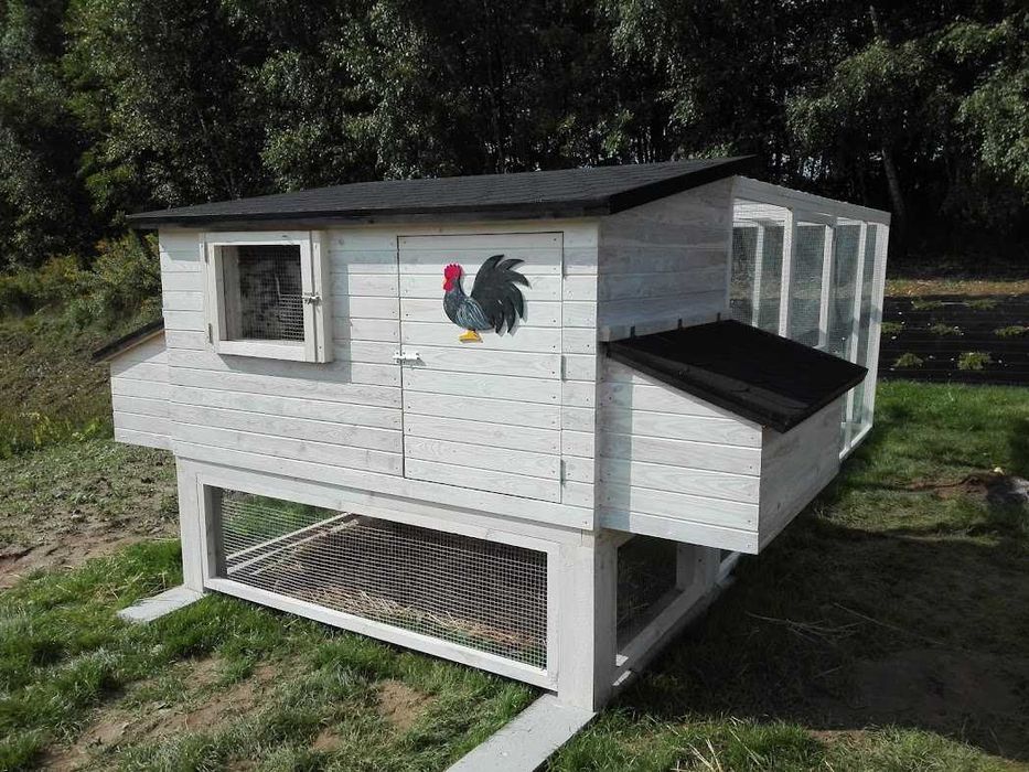 Kurnik dla kur ocieplony z wolierą