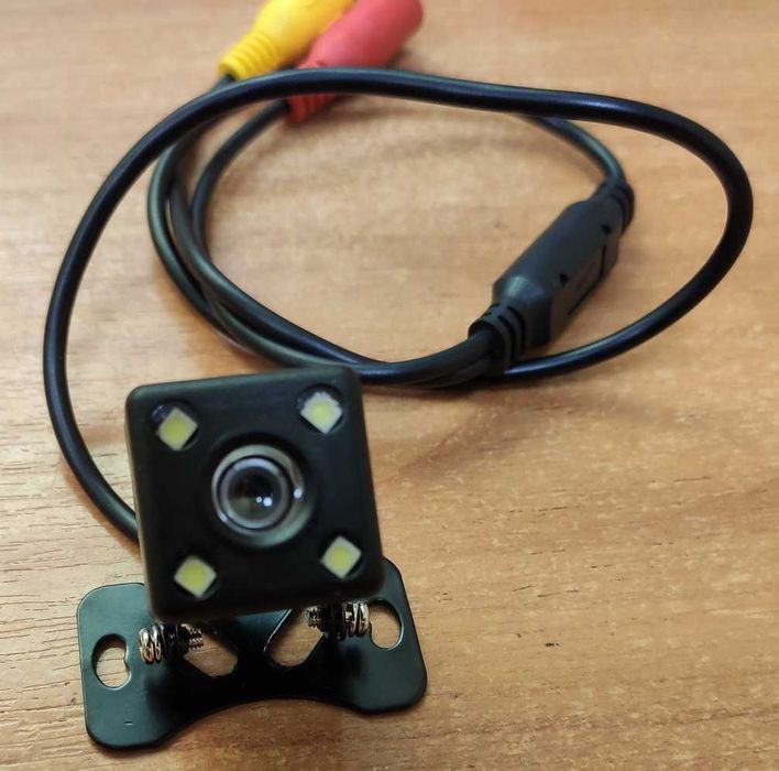 Камера заднего вида, 170 градусов,IP68,подсветка, разметка, цветная