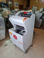 Хлеборезка Хлiборiзка оборудование для пекарни JAC c Германии