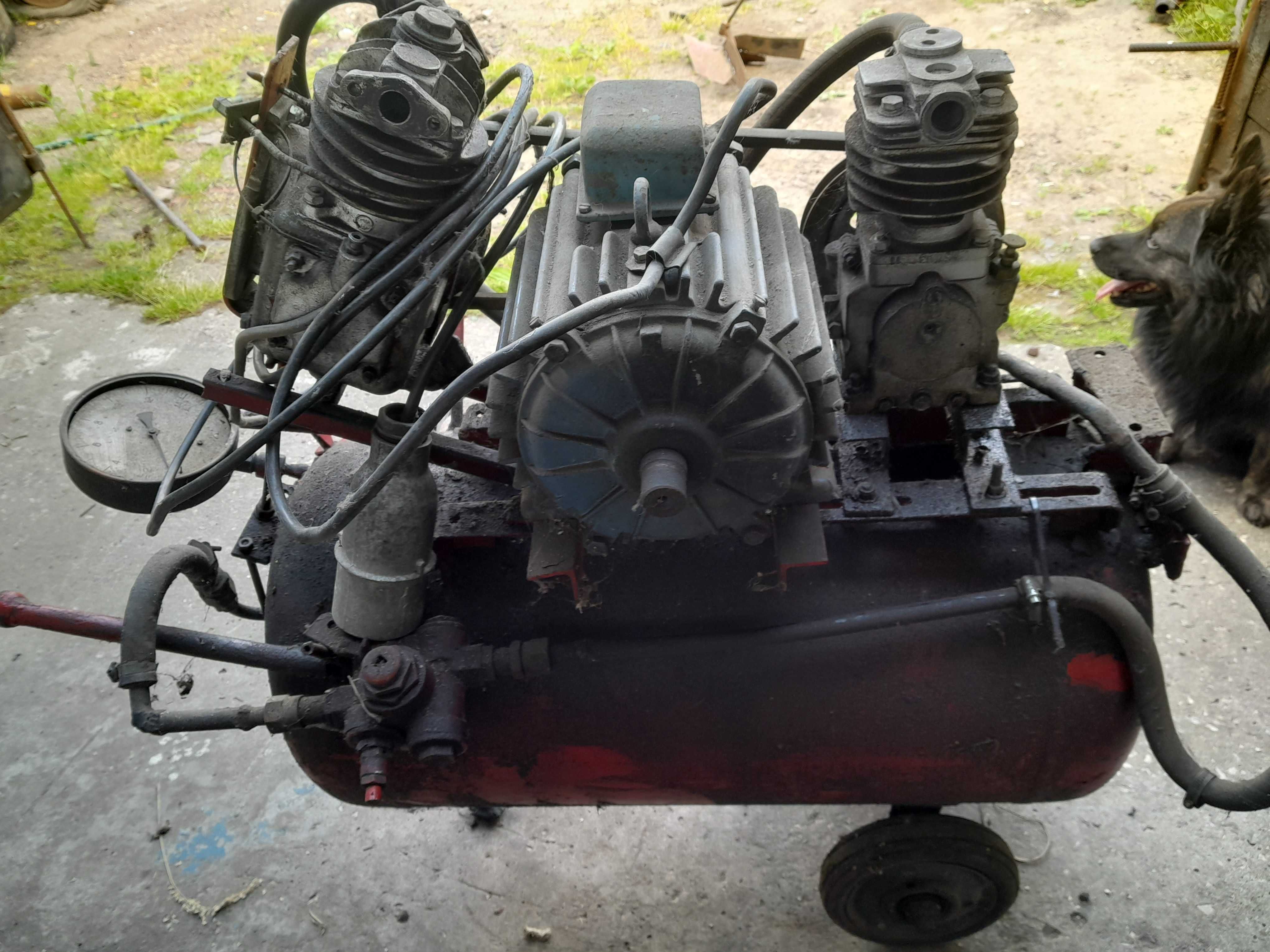 Kompresor 120l,silnik 3.5KW,Butla kolejowa 120l i dwie sprężarki.