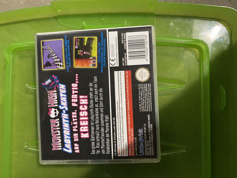 Monster high  ghoul spirit/ skultimate roller maze NDS