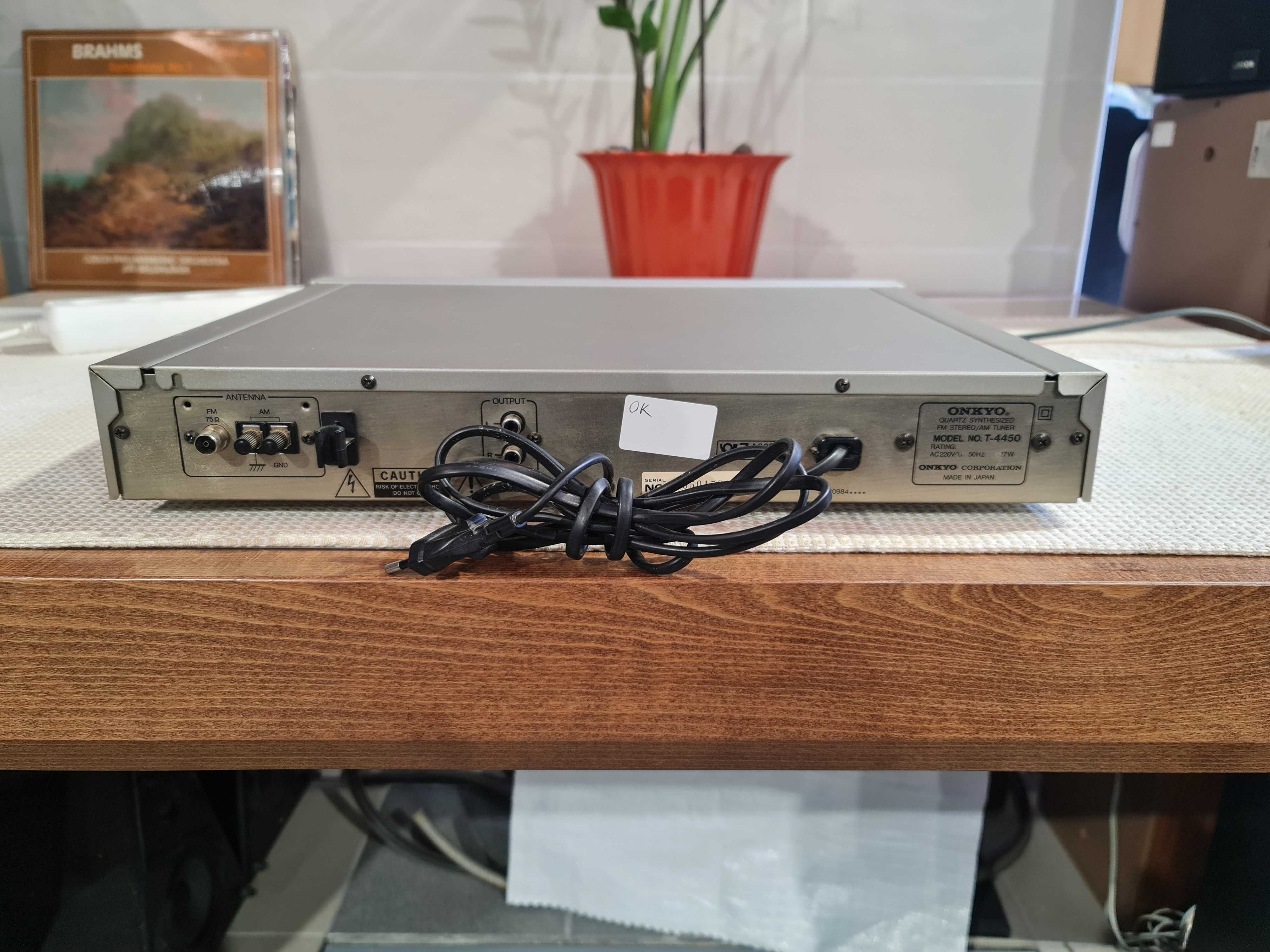 Стерео тюнер Onkyo T-4450 Integra