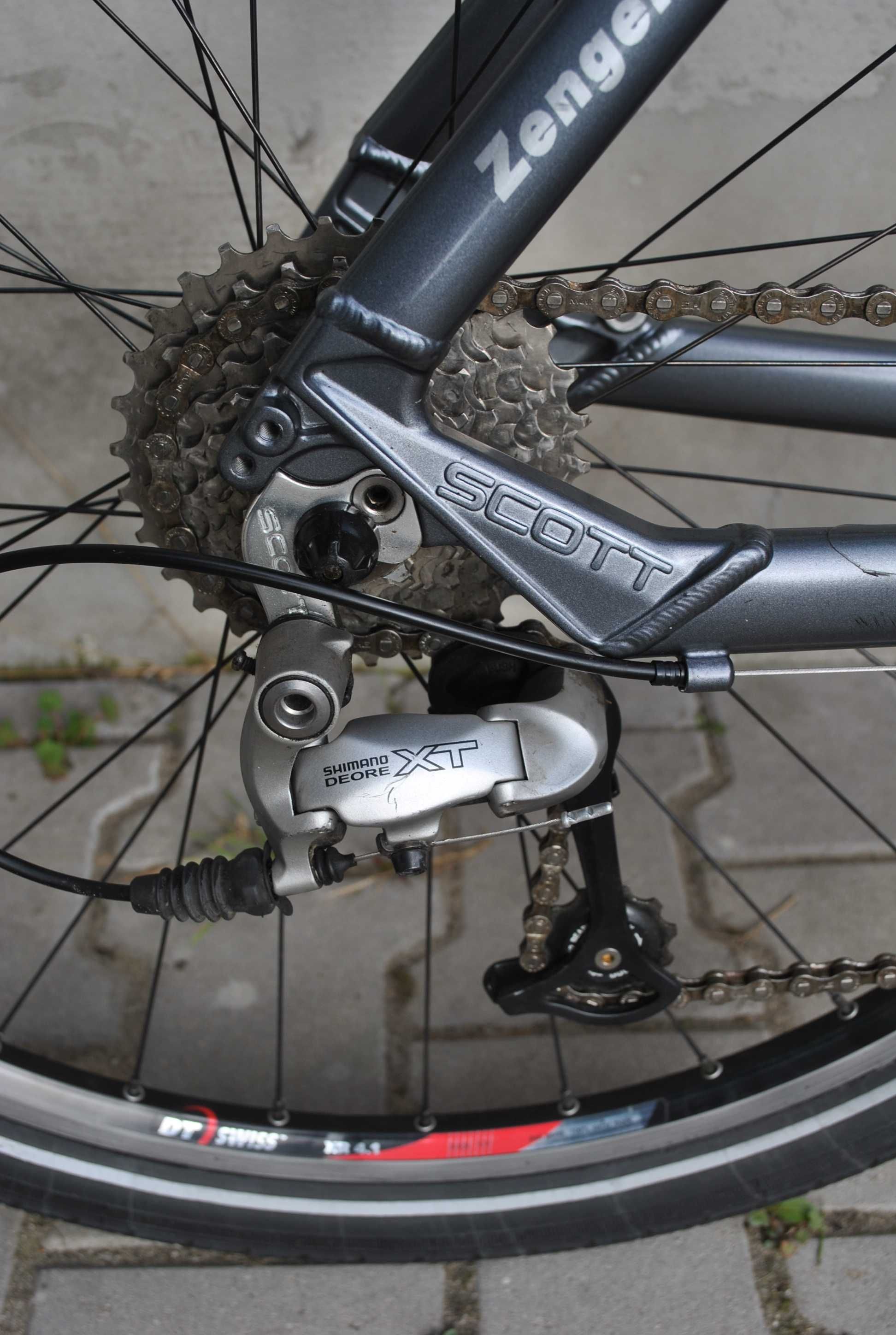 Rower Scott Street G3 Hybrid/Commuter Shimao XT Ritchey SLR