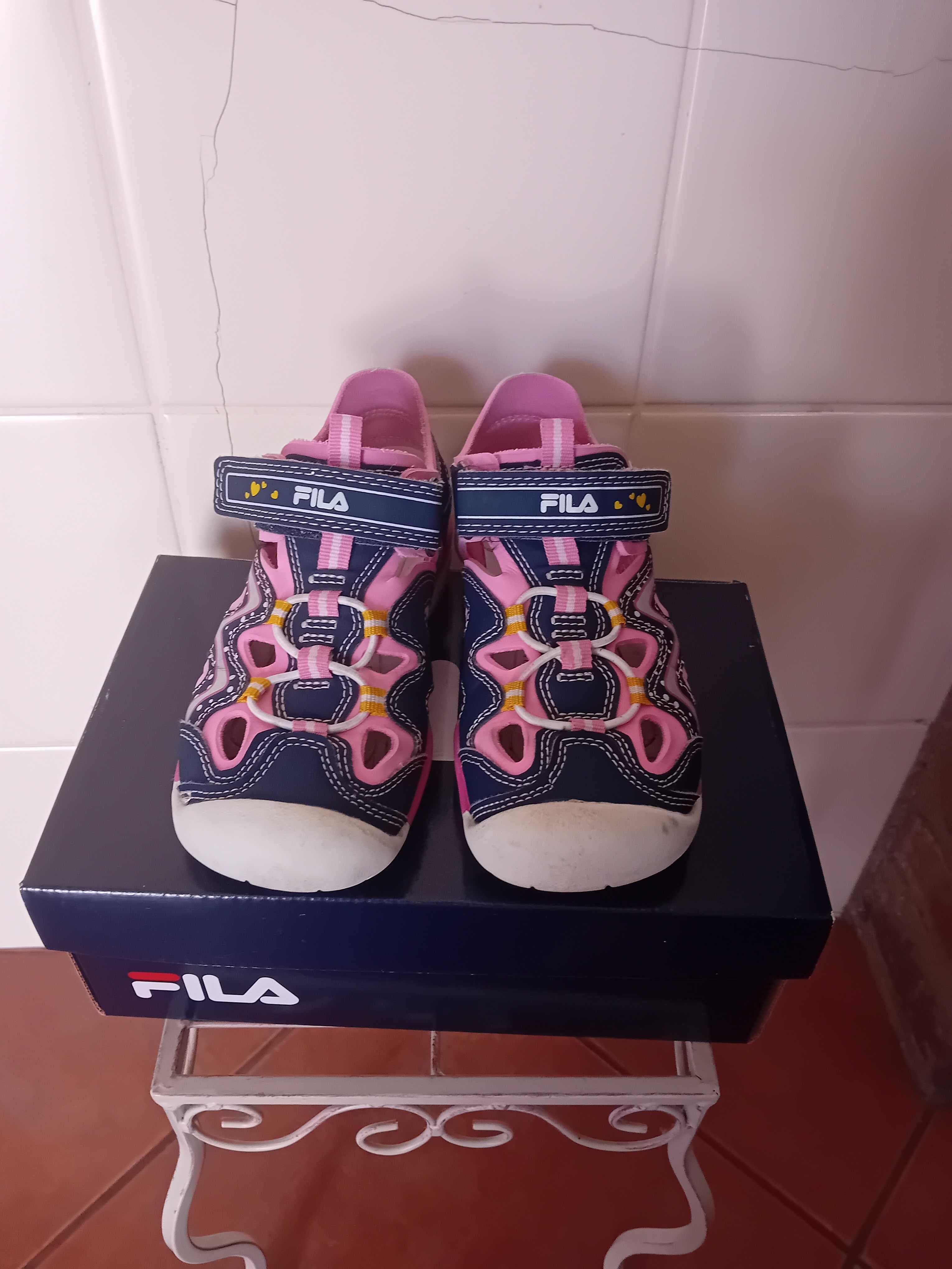 Sandalias Fila 28 ótimo estado