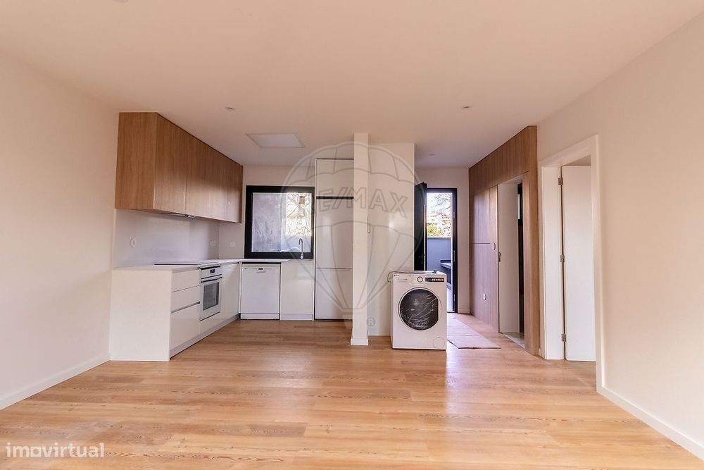 Apartamento T1 para arrendamento