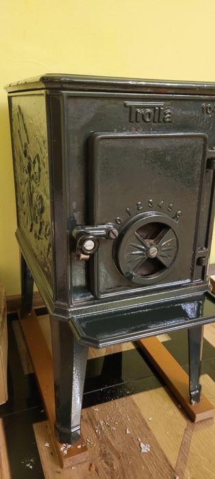 Piec koza żeliwny  jotul trolla 104 jotul 602