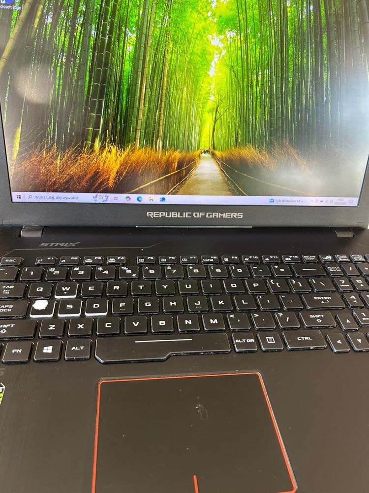 Laptop gamingowy Asus ROG GL553V