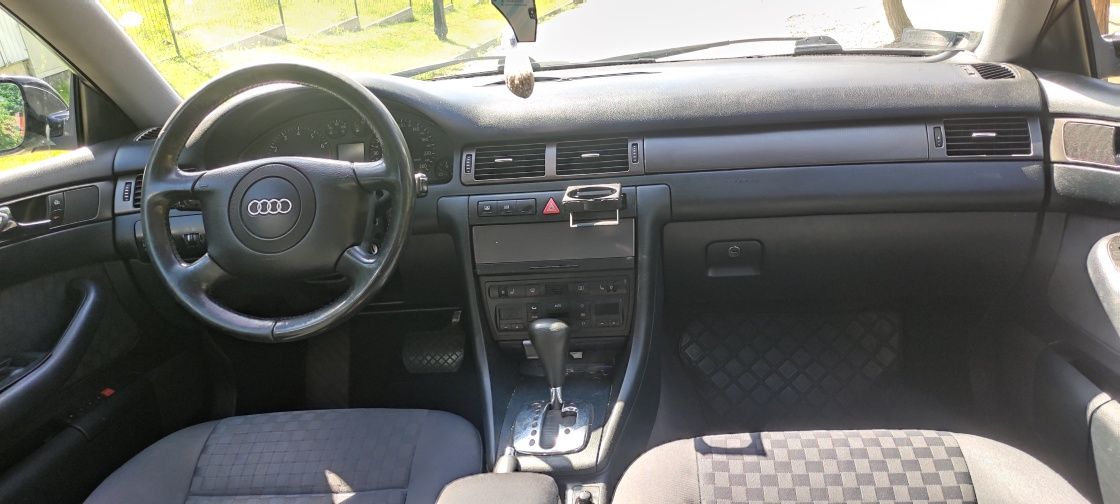 Audi a6c5 2.8 alu