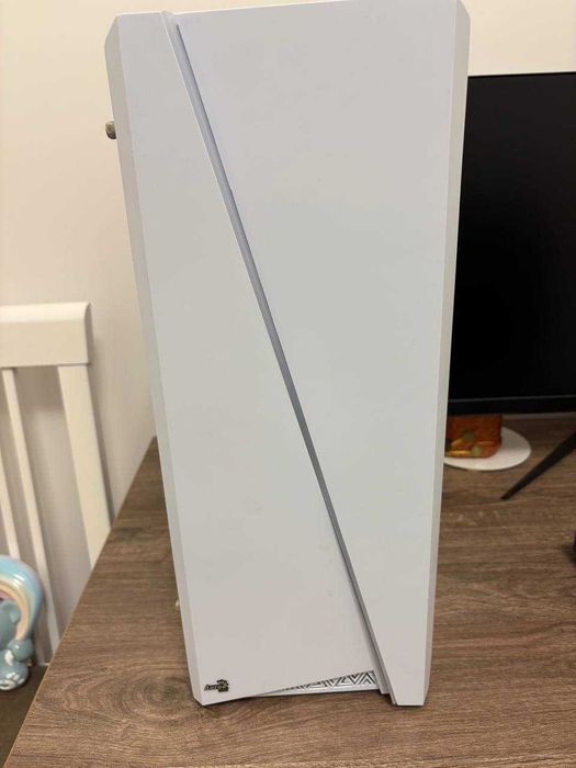 i7 - 8700K + MSI Z390-A PRO + DDR4 16GB + SSD 250GB