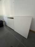Movel de tv ikea com vidro
