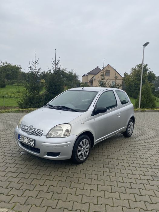 Toyota Yaris 1.0 benzyna niskie spalanie
