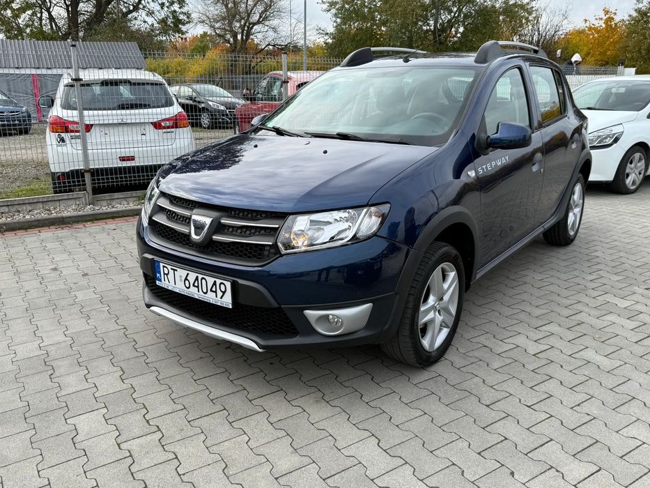 Dacia Sandero Stepway NAVI * BEZWYPADKOWY * stan bdb * pełny serwis * zarejestrowany