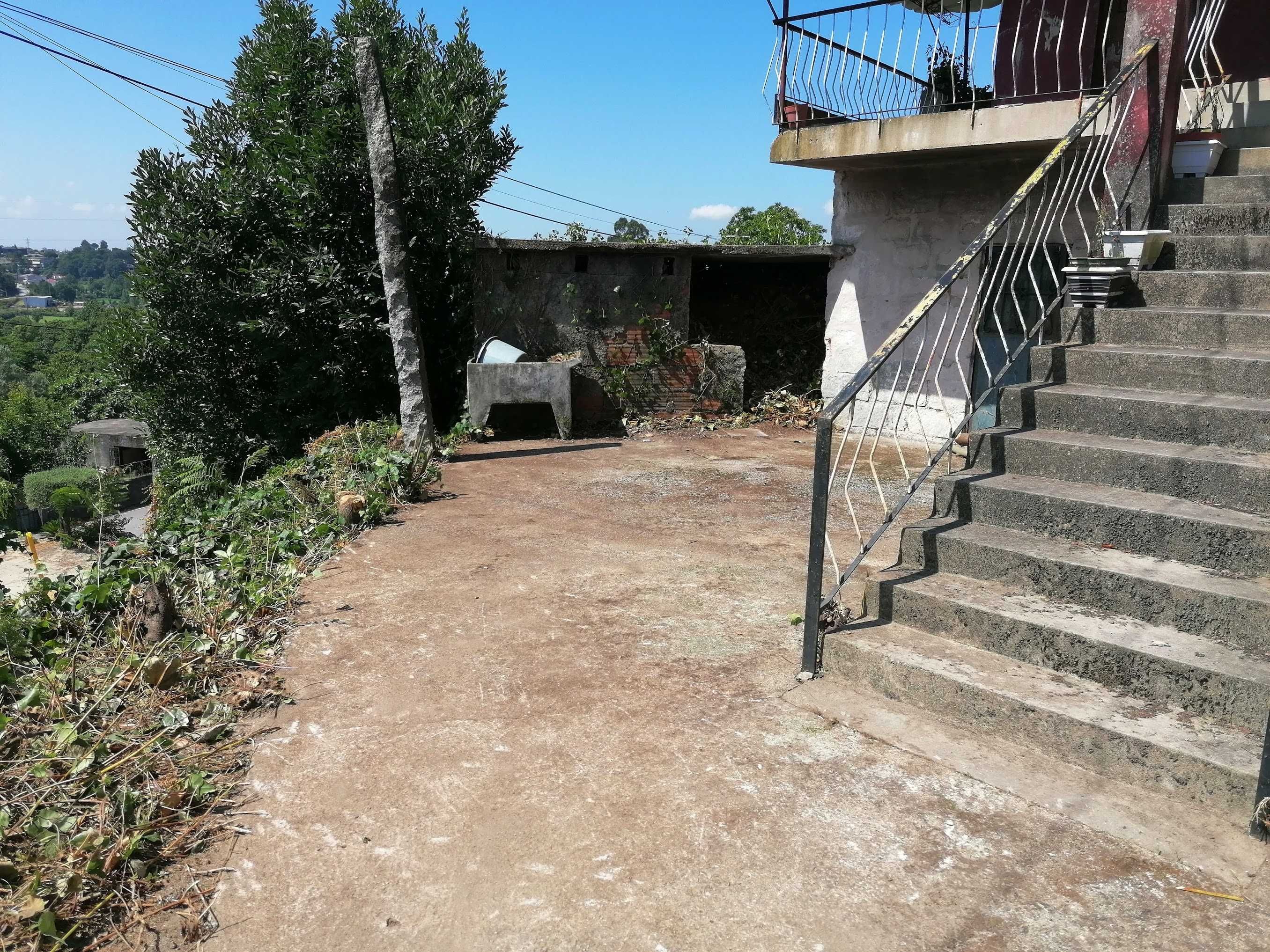 Vendo Moradia Habitação Unifamiliar Em Fiscal Amares