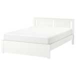 Cama de casal branca com estrado incluído