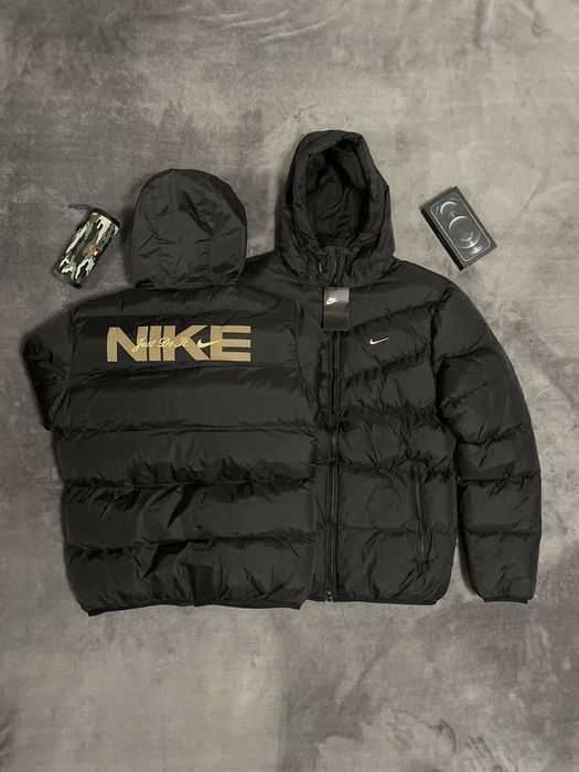 Чоловіча куртка Nike Зима