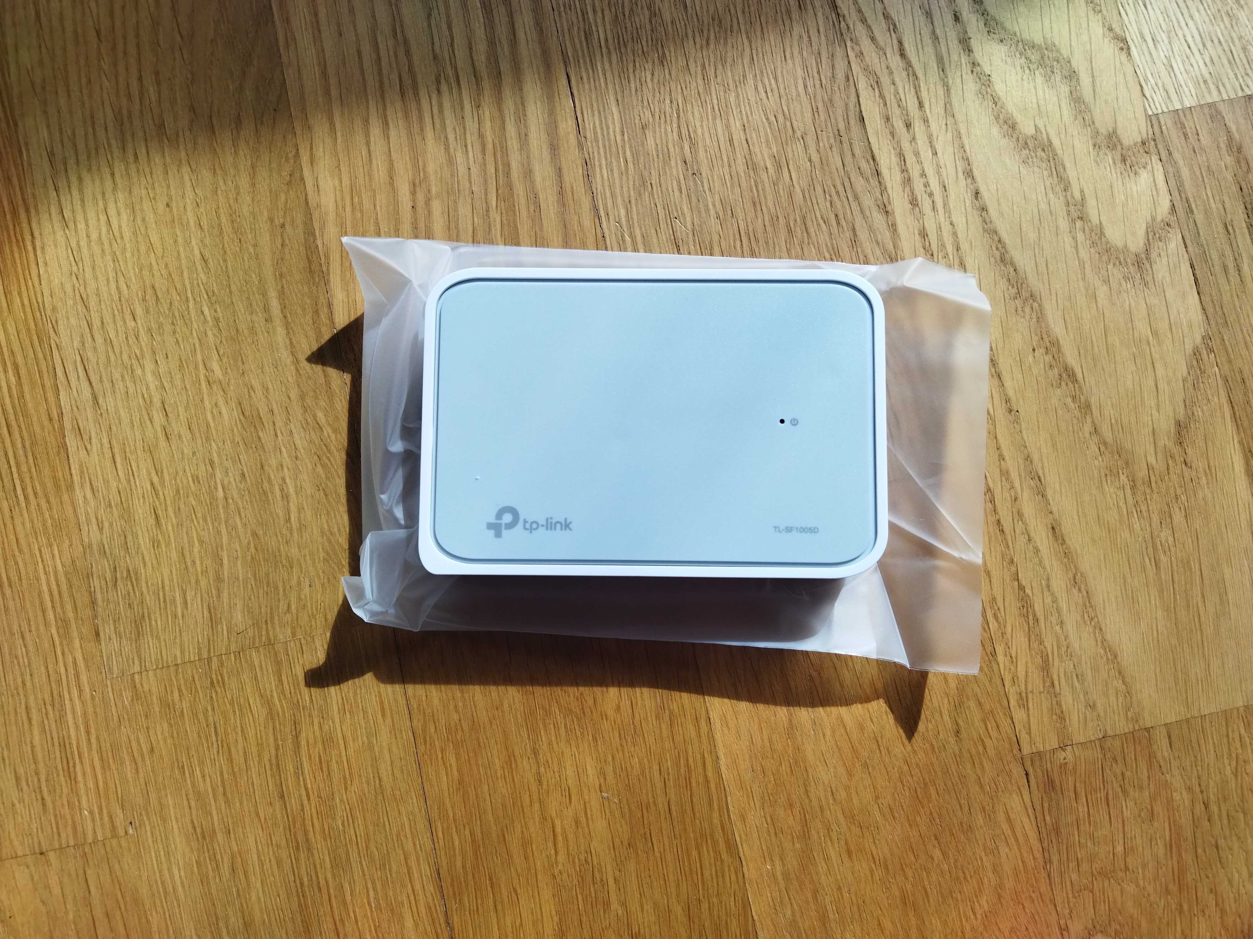 Комутатор TP-LINK TL-SF1005D