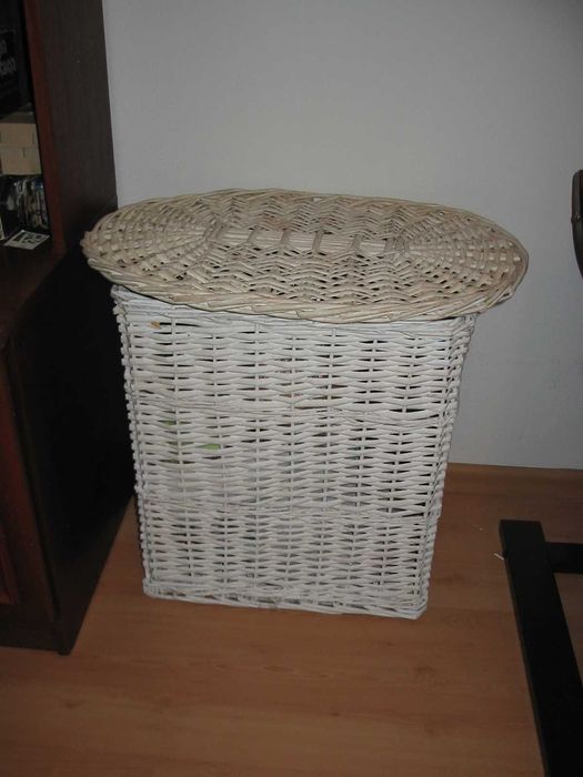 Kosz wiklinowy na zabawki