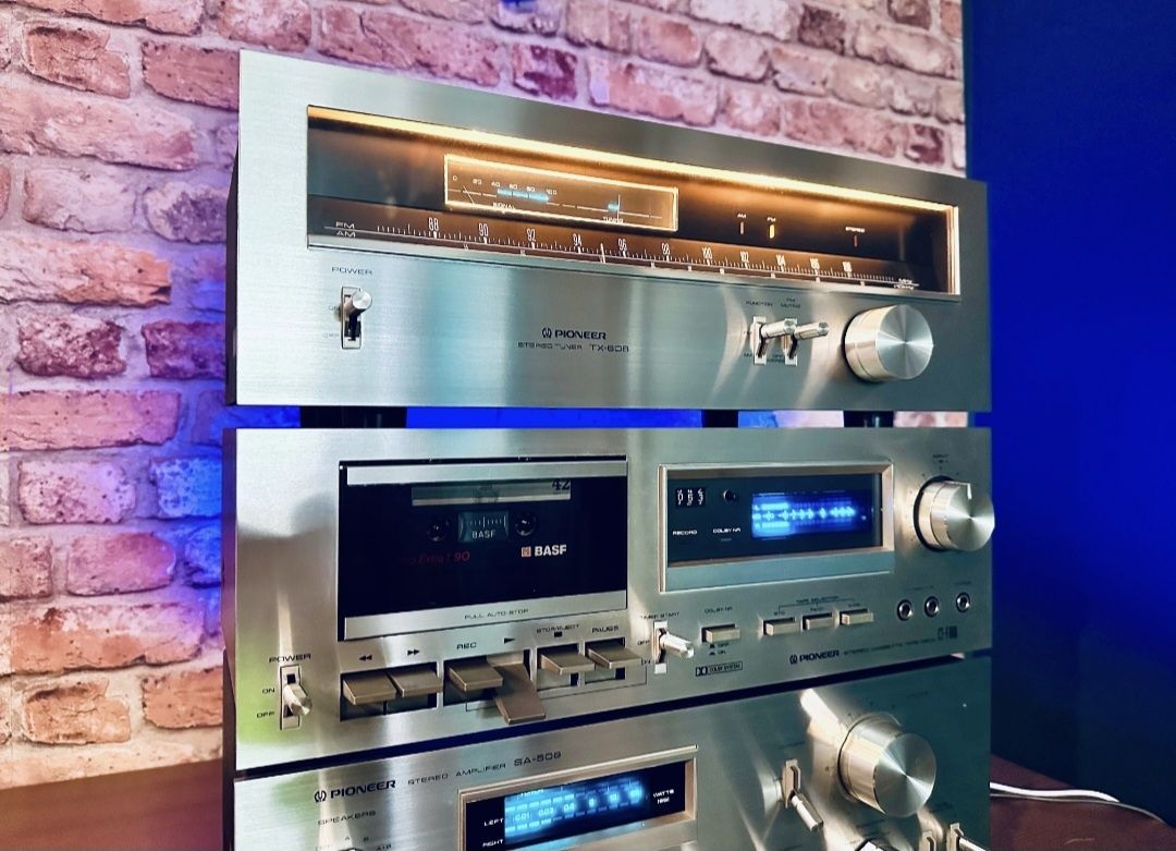 Wieża vintage Pioneer