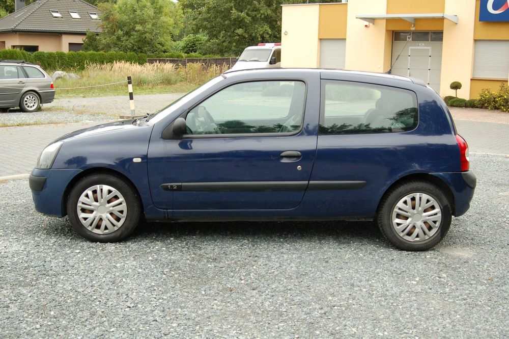 Renault Clio 1.2 Ben. 2006 w Dobrym Stanie z Ważnym Przeglądem i OC