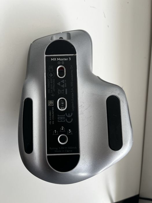 Logitech MX Master 3 - Cinza