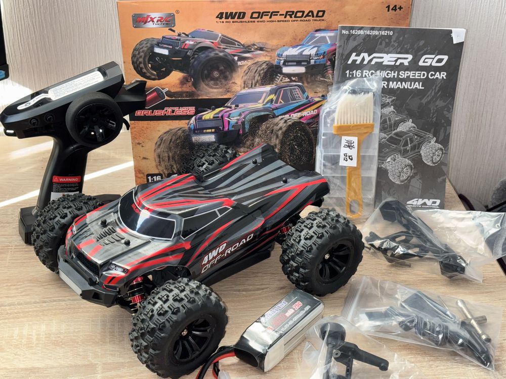 Радіокерована машинка RC MJX Hyper Go 16210 з 3s акумулятором.