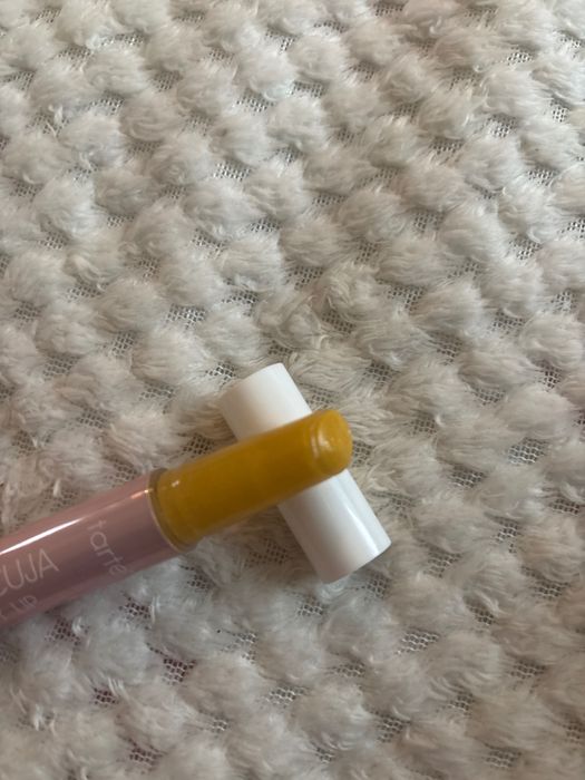 Błyszczyk tarte maracuja juicy lip sunflower