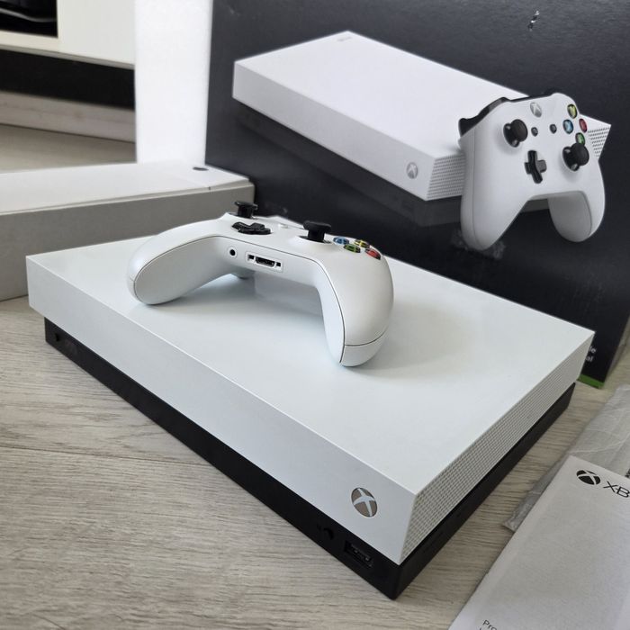 XBOX ONE X GWARANCJA Pełny zestaw box konsola Wrocław Microsoft biała