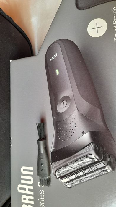 Maquina de Barbear Braun Serie 3