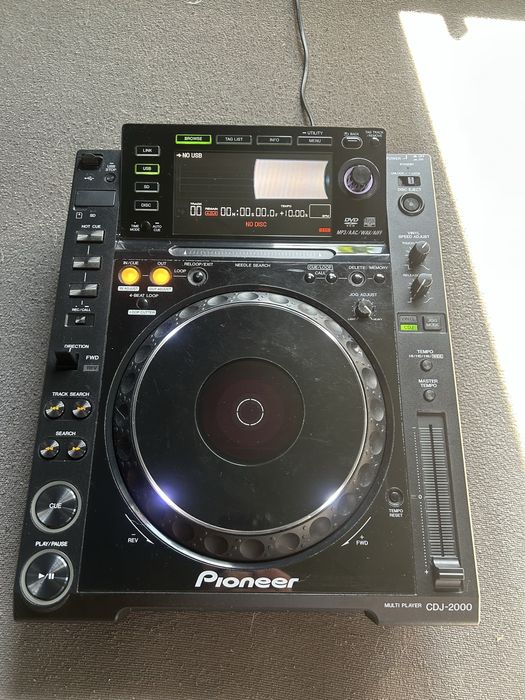 Odtwarzacz DJ Pioneer cdj-2000 po serwisie