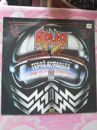 Продаю вініловий диск гурту "Арія".