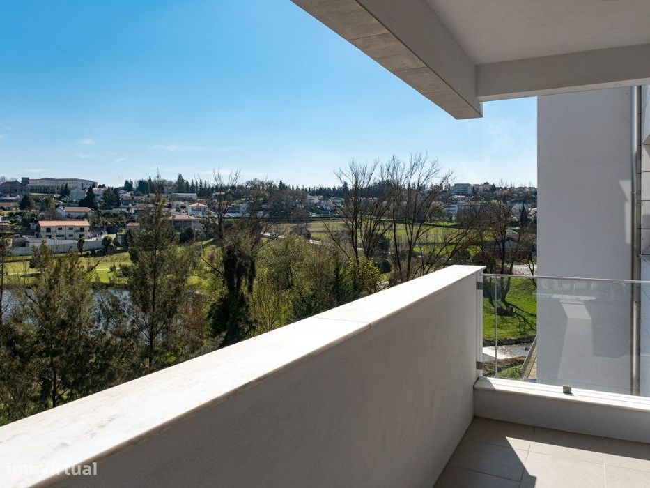 Apartamento T3+1 - Vista Parque