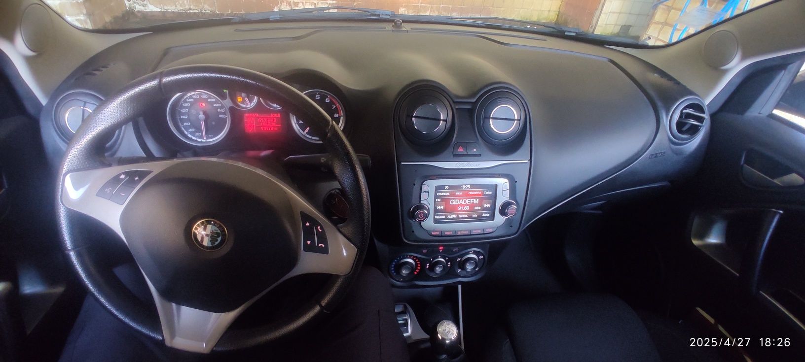 Alfa Romeo MITO 0.9 TWINAIR 105 CV(2014) – 93.000 KM Nacional