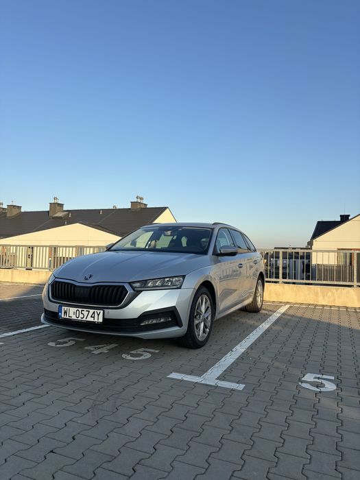 Wynajem samochodu Skoda Octavia IV 2.0tdi dsg bez kaucji