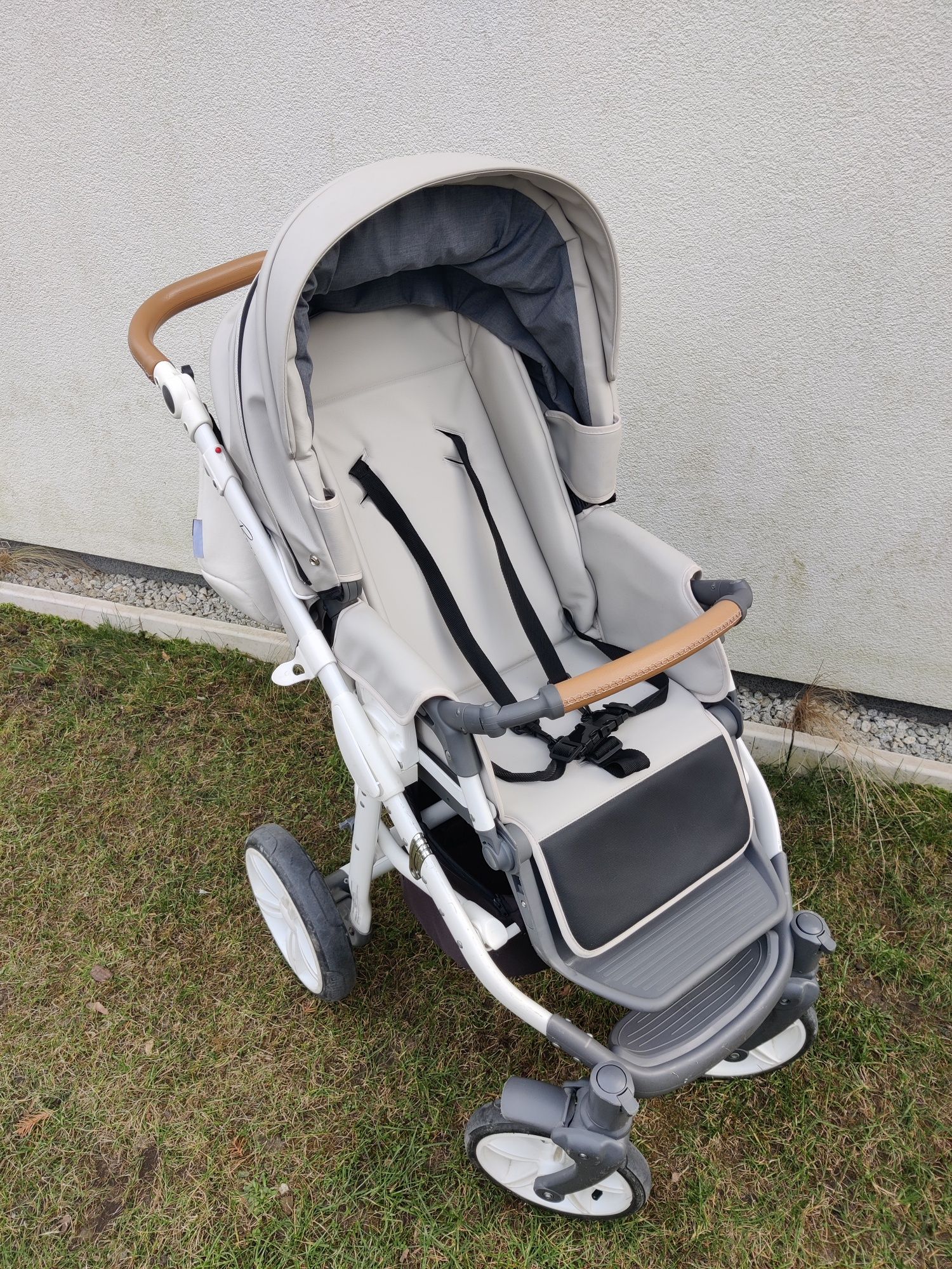 wielofunkcyjny premium wózek bebetto roan bass