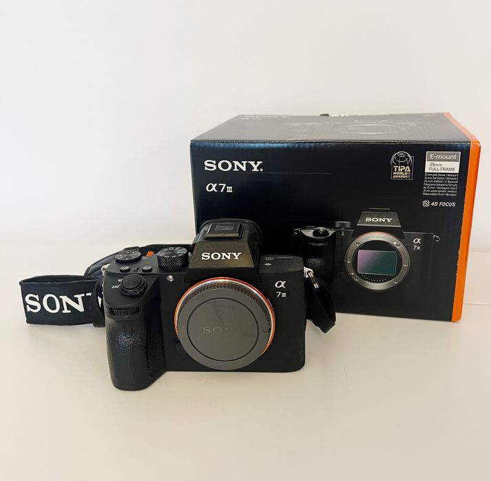 Bezlusterkowiec Sony Alpha 7 III body przebieg 6729 aparat foto video