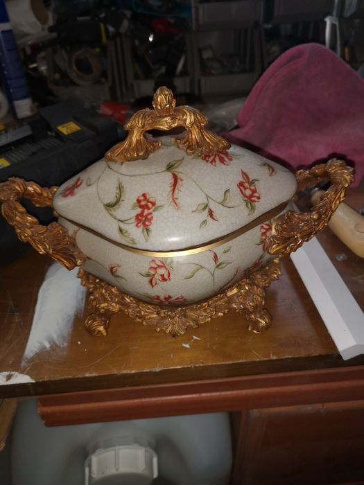 Vendo peça de loiça vintage